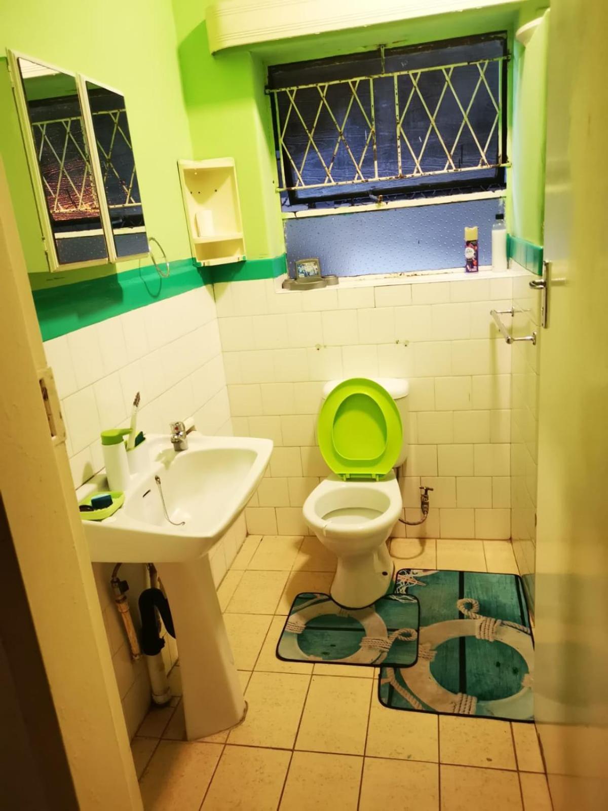 3-bedroom Oasis With Pool Apartamento *